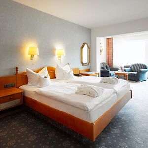 Deluxe Zimmer mit Kingsize-Bett